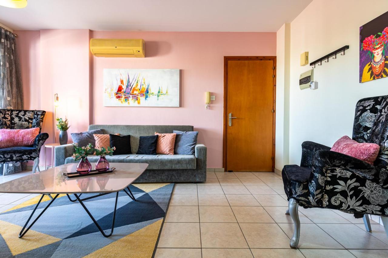 Freya 1-Bedroom Apartment In ラルナカ エクステリア 写真