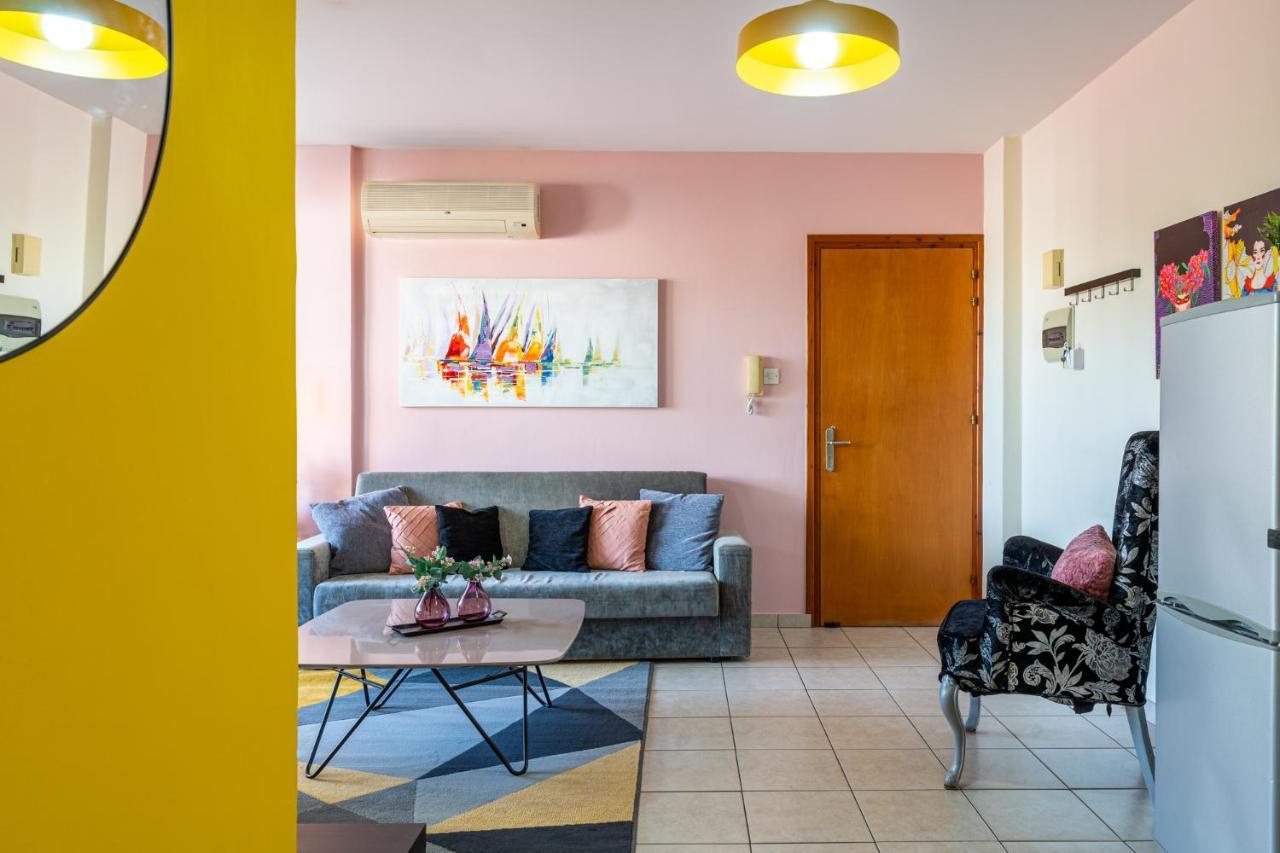 Freya 1-Bedroom Apartment In ラルナカ エクステリア 写真