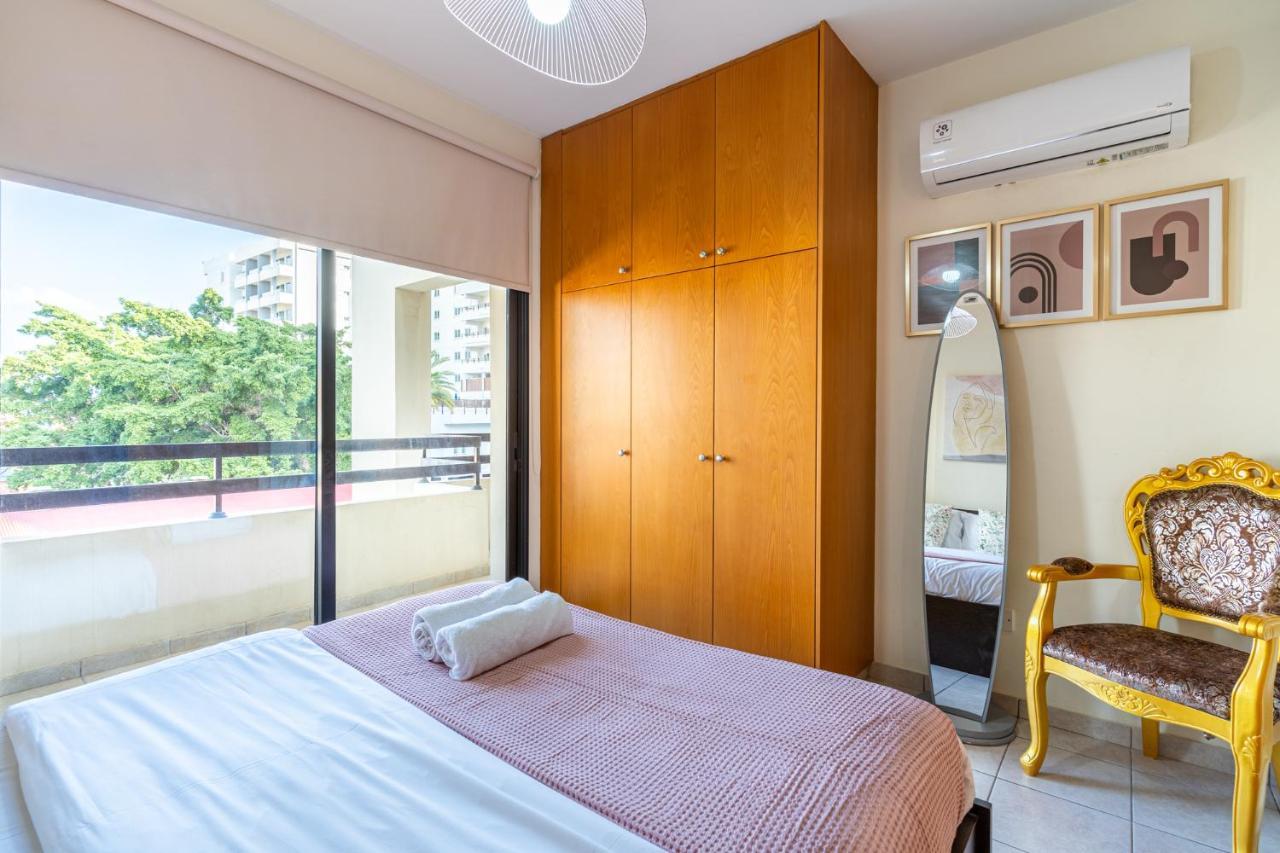 Freya 1-Bedroom Apartment In ラルナカ エクステリア 写真